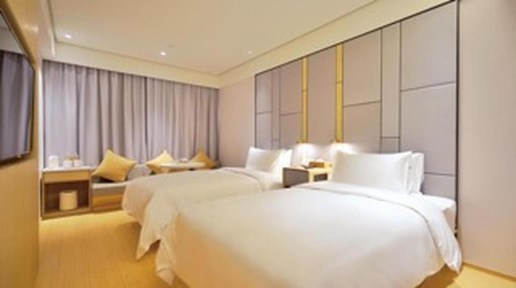 Hotel Ji Hongqiao Aegean Sea