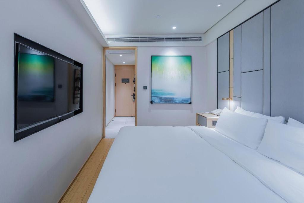 Ji Hongqiao Aegean Sea 4*