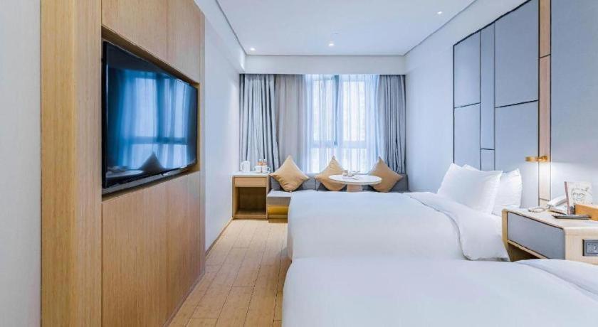 Ji Hongqiao Aegean Sea 4* Shanghai